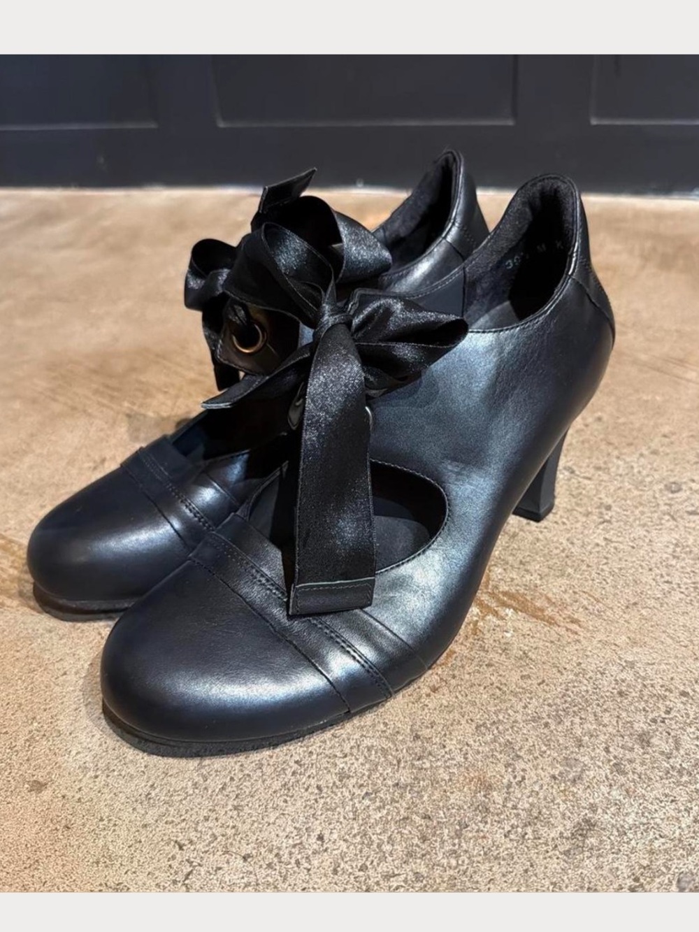 Ziera Black Leather Mary Jane Heels